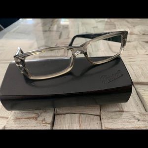 Persol eye glasses unisex in great condition